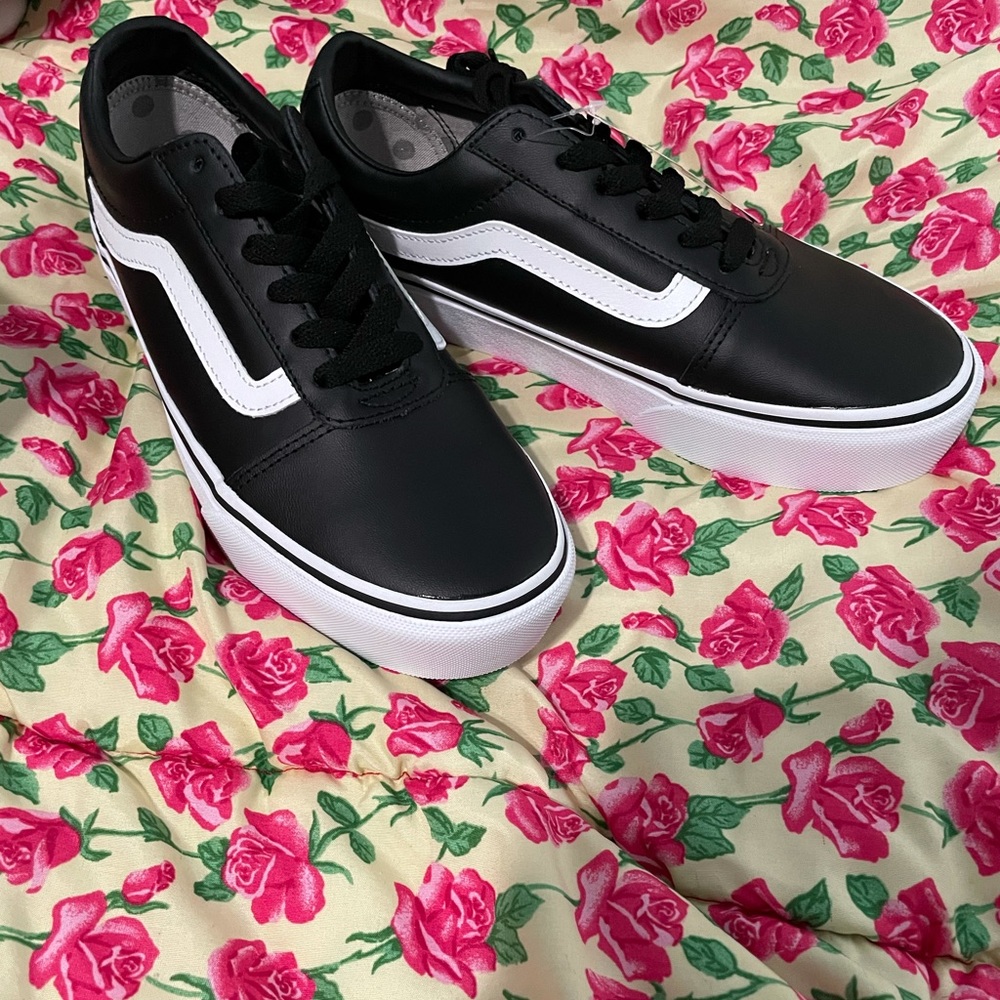 Vans Leather Platform